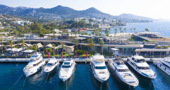 DÜNYANIN LİDER YAT ÜRETİCİSİ AZIMUT YACHTS’IN GELENEKSEL TÜRKİYE YAZ BULUŞMASI’NDA AZIMUT BENETTI GROUP’UN 50. YILI KUTLANDI