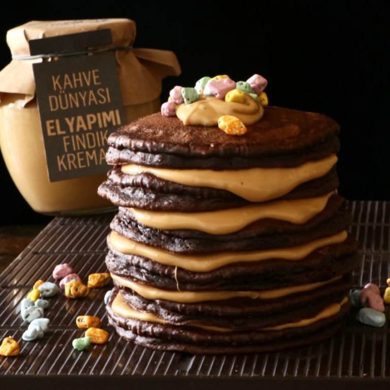 KAHVE DÜNYASI’NDAN EVDE YAPABİLECEĞİNİZ BİRBİRİNDEN LEZZETLİ TARİFLER